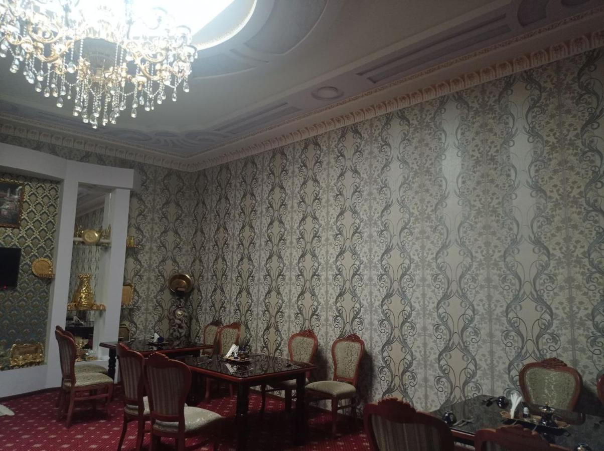 Hotel Rizqiro'Z Boutique Bukhara Exterior photo