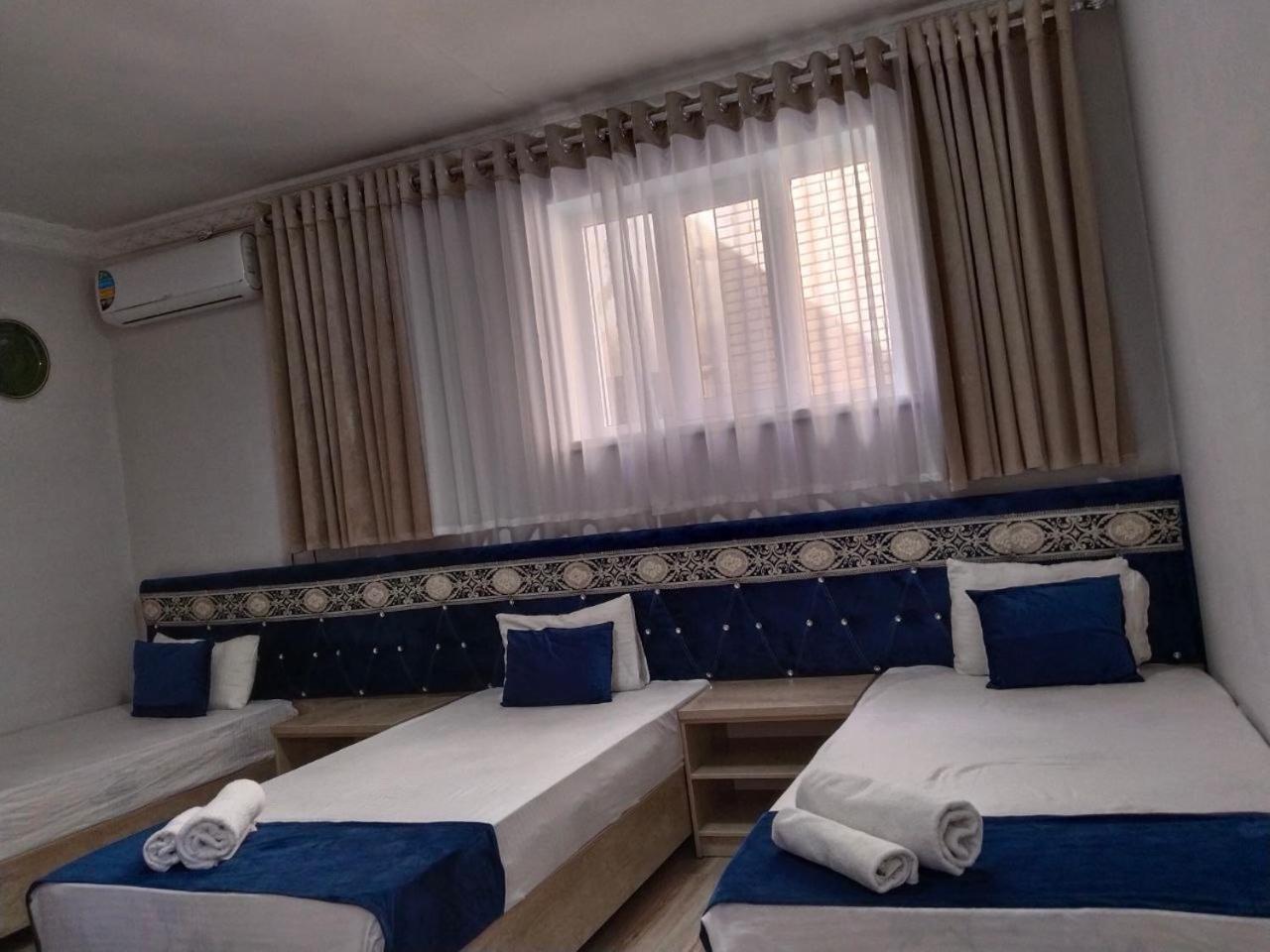 Hotel Rizqiro'Z Boutique Bukhara Exterior photo